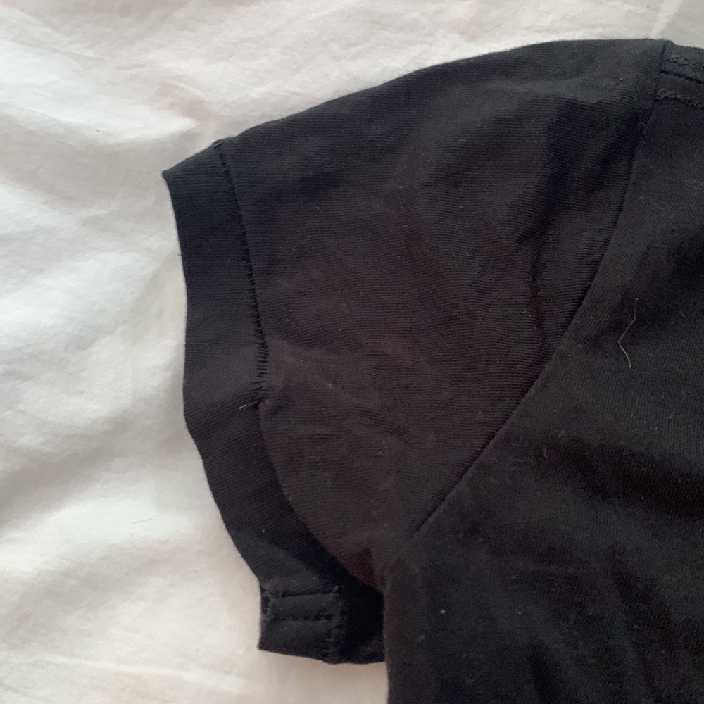 NWOT Cabo Wabo v-neck t-shirt - Picture 3 of 6